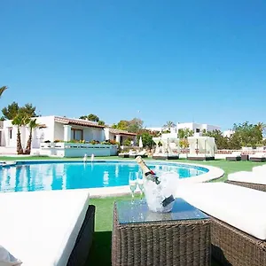 Villa Residencial Bogamarí, San Antonio Abad